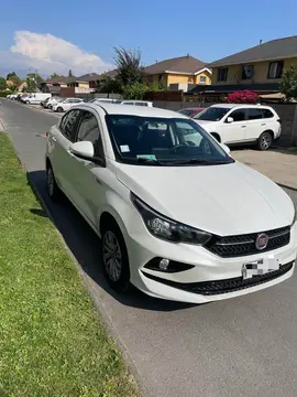 FIAT Cronos  1.3L Drive usado (2021) color Blanco precio $8.790.000