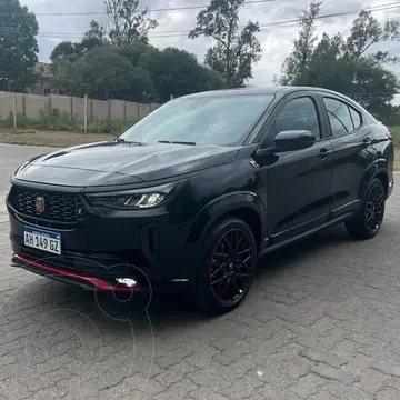 FIAT Fastback Abarth T270 1.3L GSE usado (2024) color Negro Vulcano financiado en cuotas(anticipo $8.000.000)