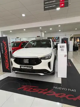FIAT Fastback Turbo 1.3L GSE nuevo color Blanco precio $34.000.000