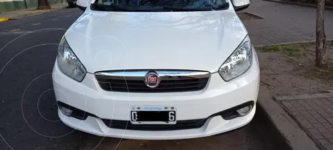 FIAT Grand Siena Attractive usado (2015) color Blanco precio $2.870.000