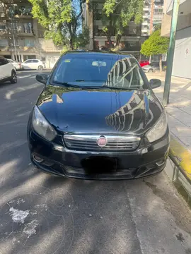 FIAT Grand Siena Essence Dualogic usado (2014) color Negro Vulcano precio $9.000.000