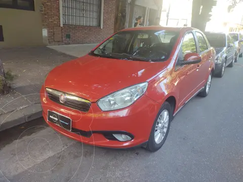 FIAT Grand Siena Attractive usado (2015) color Rojo precio $12.800.000