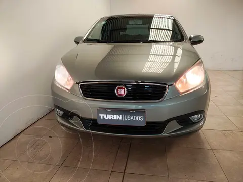 FIAT Grand Siena Essence usado (2017) color Gris precio $15.680.000