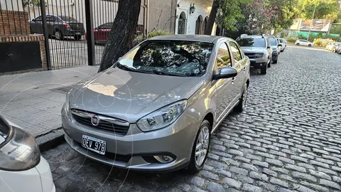 FIAT Grand Siena Essence Dualogic usado (2014) color Beige Savannah precio u$s8.700