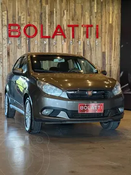 FIAT Grand Siena Essence usado (2014) color Dorado Oscuro precio $12.500.000