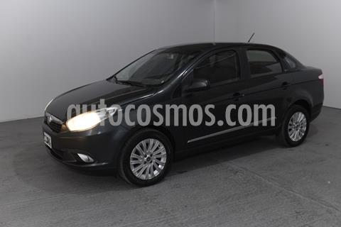 foto FIAT Grand Siena Essence usado (2013) color Verde Oscuro precio $650.000