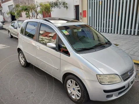 FIAT Idea 1.8 High Tech usado (2006) color Gris Claro precio $2.100.000