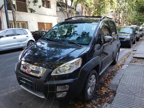 FIAT Idea 1.6 Adventure usado (2011) color Negro precio $2.100.000