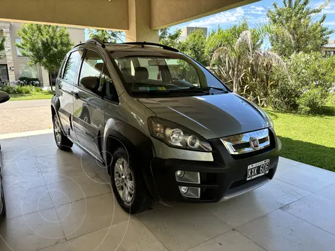 FIAT Idea 1.6 Adventure usado (2012) color Gris Scandium precio u$s11.500