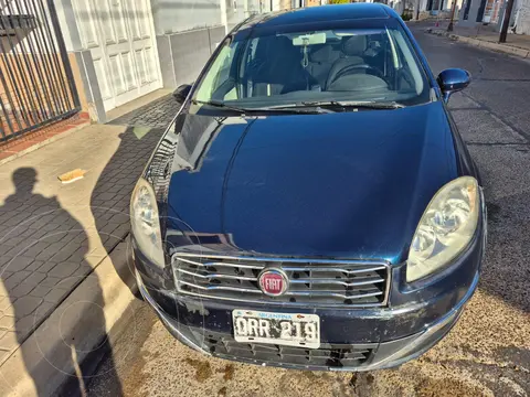 FIAT Linea Absolute 1.8 usado (2015) color Azul precio $14.000.000