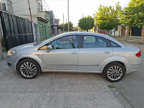 FIAT Linea Absolute 1.8 Dualogic usado (2017) color Plata precio $16.000.000