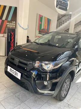 FIAT Mobi Trekking nuevo color Negro financiado en cuotas(anticipo $5.000.000 cuotas desde $300.000)