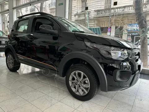 OfertaFIAT Mobi Trekking nuevo color Negro Vulcano precio $18.400.000