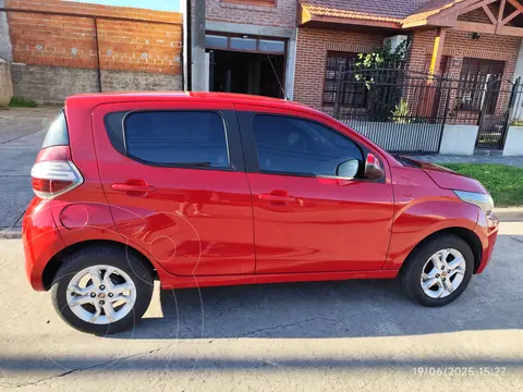 FIAT Mobi Easy Pack Top usado (2018) color Rojo Alpine precio u$s12.000
