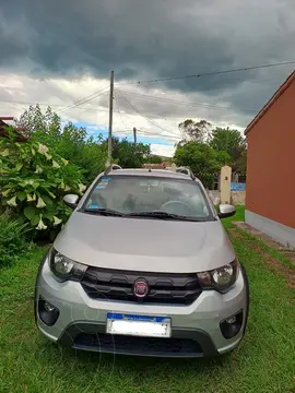 FIAT Mobi Way usado (2017) color Gris Scandium precio $1.234.578