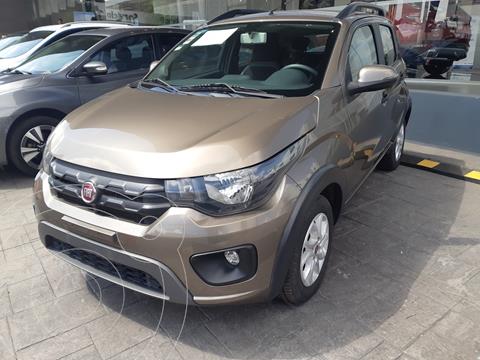 Fiat Mobi Way usado (2018) color Plata Bari financiado en mensualidades(enganche $46,000 mensualidades desde $3,200)