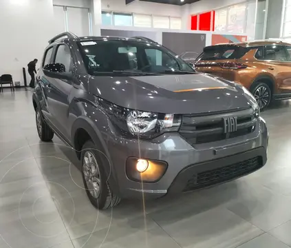 Fiat Mobi Trekking usado (2024) color Gris precio $259,000