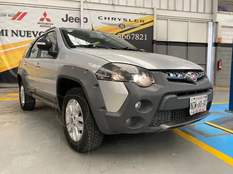 Fiat Palio Adventure 1.6L Dualogic usado (2017) color plateado precio $205,000