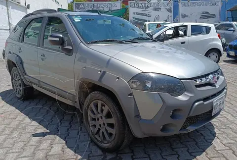Fiat Palio Adventure 1.6L usado (2020) color Granito precio $244,000