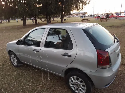 FIAT Palio Fire 5P usado (2015) color Gris precio $8.990.000