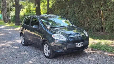FIAT Palio Fire 5P usado (2012) color Gris Scandium precio $8.900.000