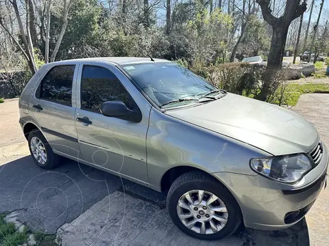 FIAT Palio Fire 5P Confort usado (2015) color Gris Scandium precio u$s8.000