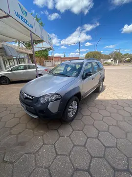 FIAT Palio Weekend 1.6 Adventure Locker usado (2015) color Plata Bari precio $10.800.000