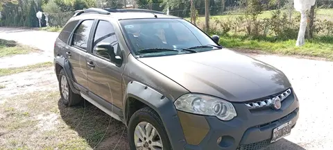 FIAT Palio Weekend 1.6 Adventure Locker usado (2014) color Gris Cromo precio $10.000.000