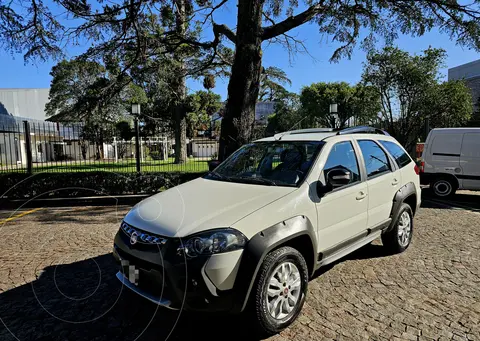 FIAT Palio Weekend 1.6 Adventure Locker usado (2016) color Blanco Banchisa precio $13.850.000