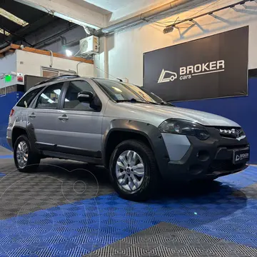 FIAT Palio Weekend 1.6 Adventure Locker usado (2018) color Plata precio $16.500.000