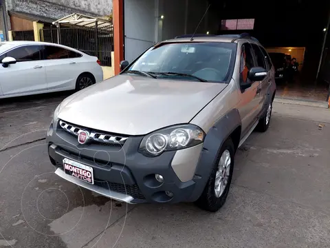 FIAT Palio Weekend 1.6 Adventure Locker usado (2015) color Gris Cromo precio $13.500.000