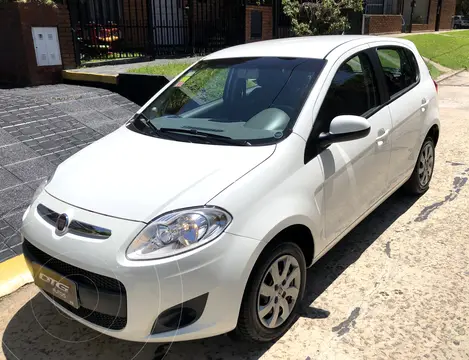 FIAT Palio 5P Attractive usado (2016) color Blanco Banchisa precio u$s9.800