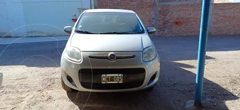 FIAT Palio 5P Attractive usado (2013) color Gris precio $14.000.000