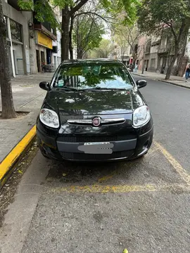 FIAT Palio 5P Attractive usado (2015) color Negro Vesubio precio $12.500.000