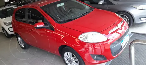 FIAT Palio 5P Essence usado (2017) color Rojo Alpine precio $16.000.000