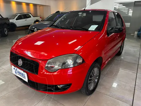 FIAT Palio 5P ELX Groove usado (2011) color Rojo precio $8.800.000