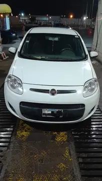 FIAT Palio 5P Attractive usado (2015) color Blanco precio $12.500.000