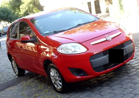 foto FIAT Palio 5P Attractive usado (2016) color Rojo precio $3.490.000