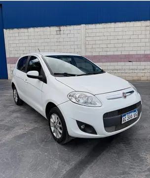 FIAT Palio 5P Attractive Pack Top usado (2018) color Blanco Banchisa precio $13.200.000