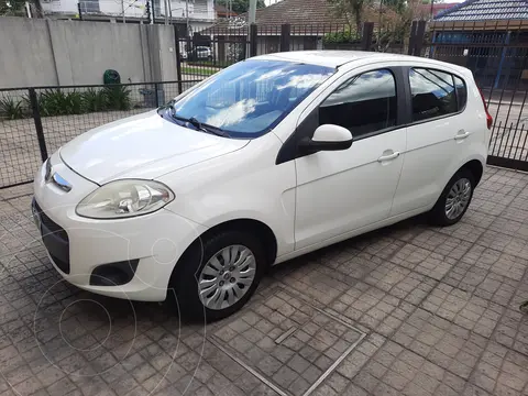 FIAT Palio 5P Attractive (85Cv) usado (2014) color Blanco Banchisa precio $11.999.999
