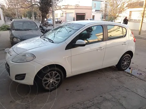 foto FIAT Palio 5P Attractive (85Cv) usado (2013) color Blanco precio u$s6.800