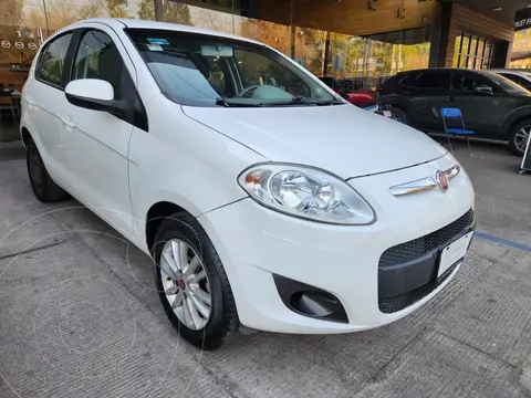 Fiat Palio Essence usado (2015) color Blanco precio $129,000