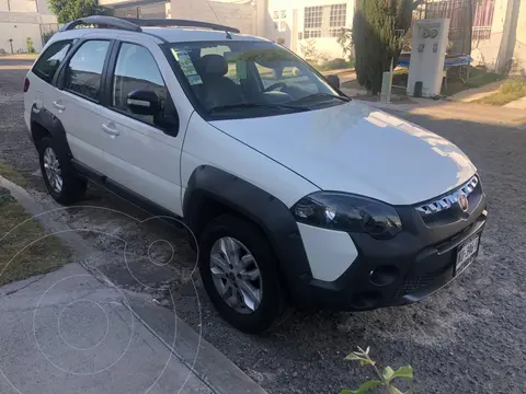 Fiat Palio Sporting usado (2019) color Blanco precio $205,000