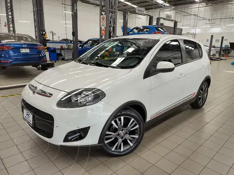 Fiat Palio Sporting usado (2017) color Blanco precio $138,000