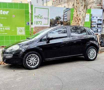 FIAT Punto 5P 1.6 Essence usado (2013) color Negro Vulcano precio $13.500.000