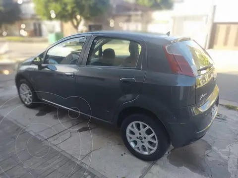 FIAT Punto 5P 1.4 Attractive usado (2011) color Gris Scandium precio $8.900.000