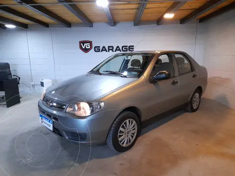 FIAT Siena 1.4 Attractive usado (2013) color Verde Lagoon precio $11.500.000