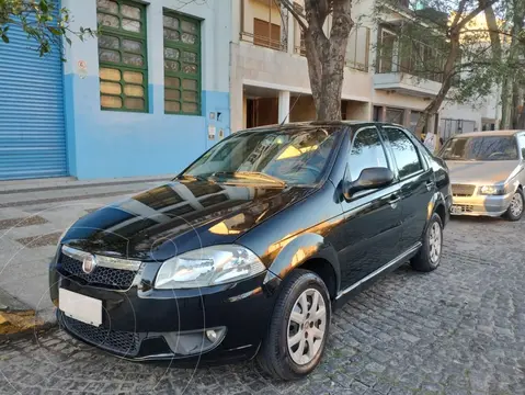 FIAT Siena EL 1.4 Attractive usado (2013) color Negro financiado en cuotas(anticipo $3.000.000 cuotas desde $200.000)