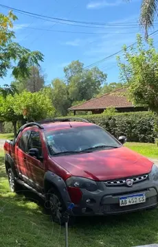 FIAT Strada Adventure 1.6 Cabina Doble 3 Puertas Pack Top usado (2017) color Rojo Alpine precio u$s13.200