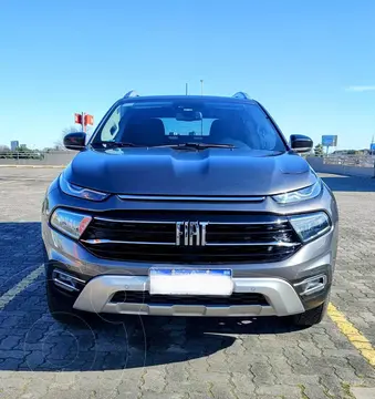 FIAT Toro 2.0 TDi Volcano 4x4 CD Aut usado (2022) color Gris precio $23.000.000